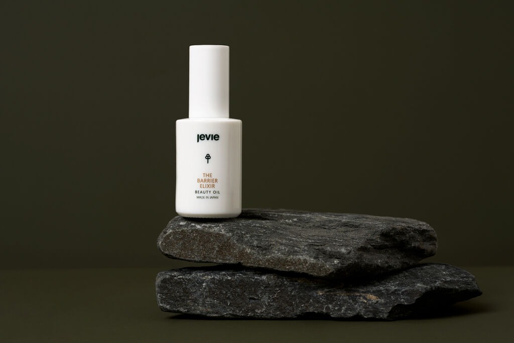 Jevie Skin clean beauty products with botanical details, Studio Taupe